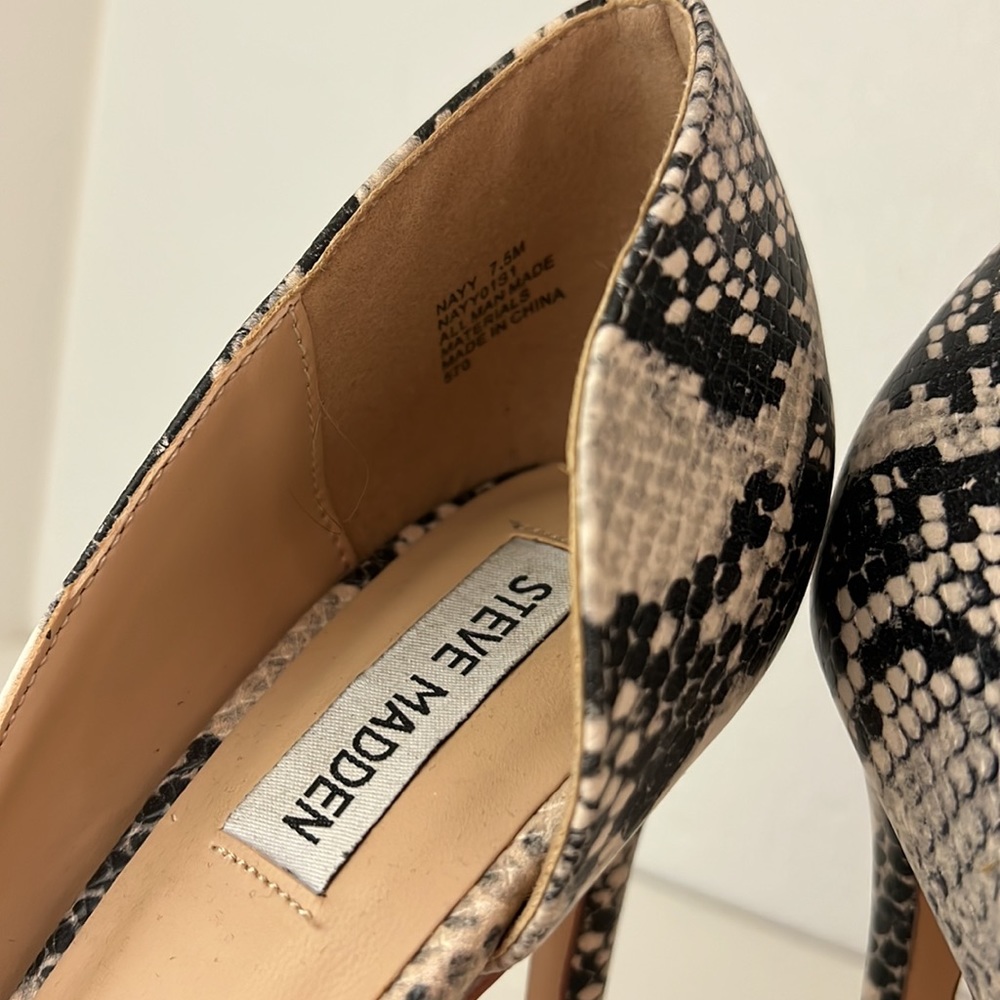 Steve Madden Heel - Picture 3 of 5